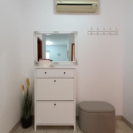 Apartments Kraljic I Baska  Luaran gambar