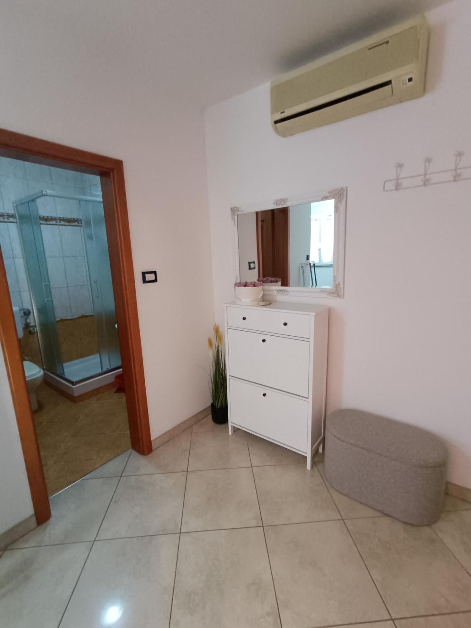 Apartments Kraljic I Baska  Luaran gambar