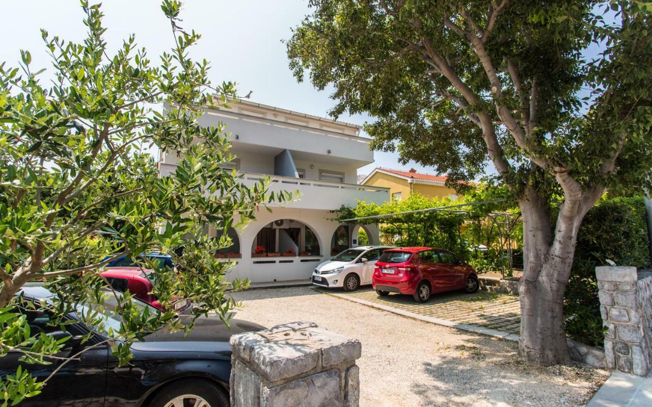 Apartments Kraljic I Baska  Luaran gambar
