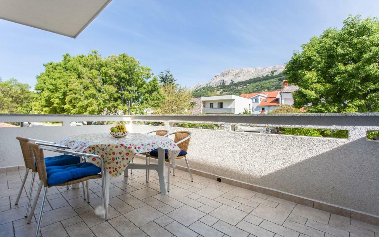 Apartments Kraljic I Baska  Luaran gambar