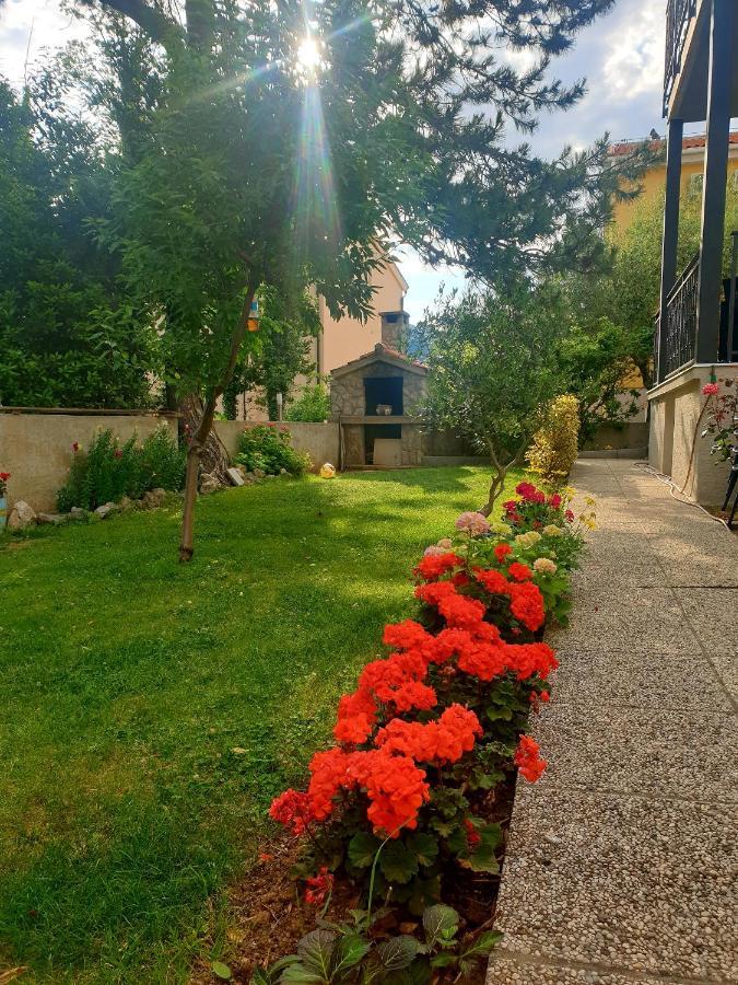 Apartments Kraljic I Baska  Luaran gambar