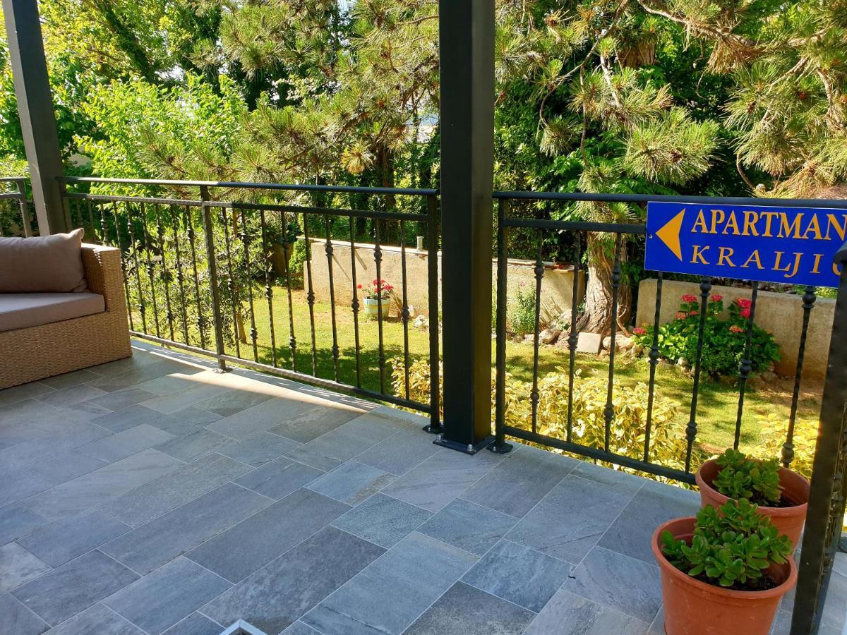 Apartments Kraljic I Baska  Luaran gambar